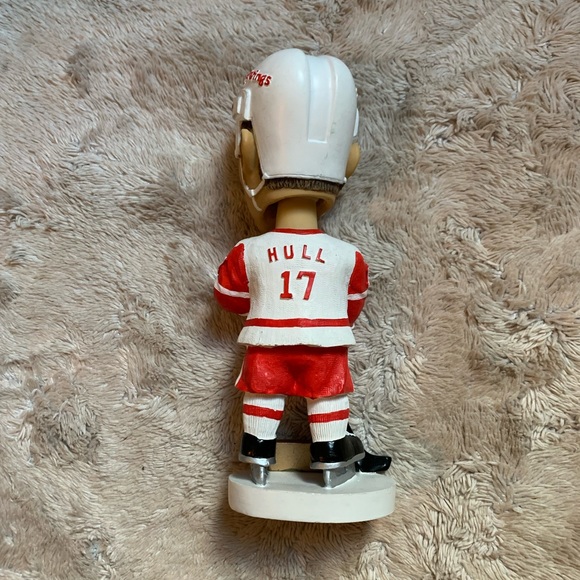 Red Wings Brett Hull bobble head collectible - Picture 3 of 6